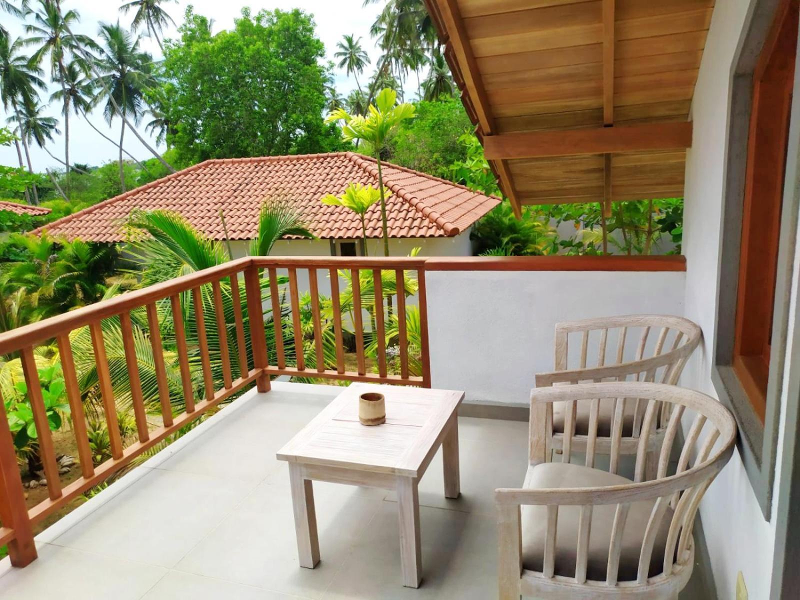 Sleeping Elephant Beach Resort Тангалла Экстерьер фото